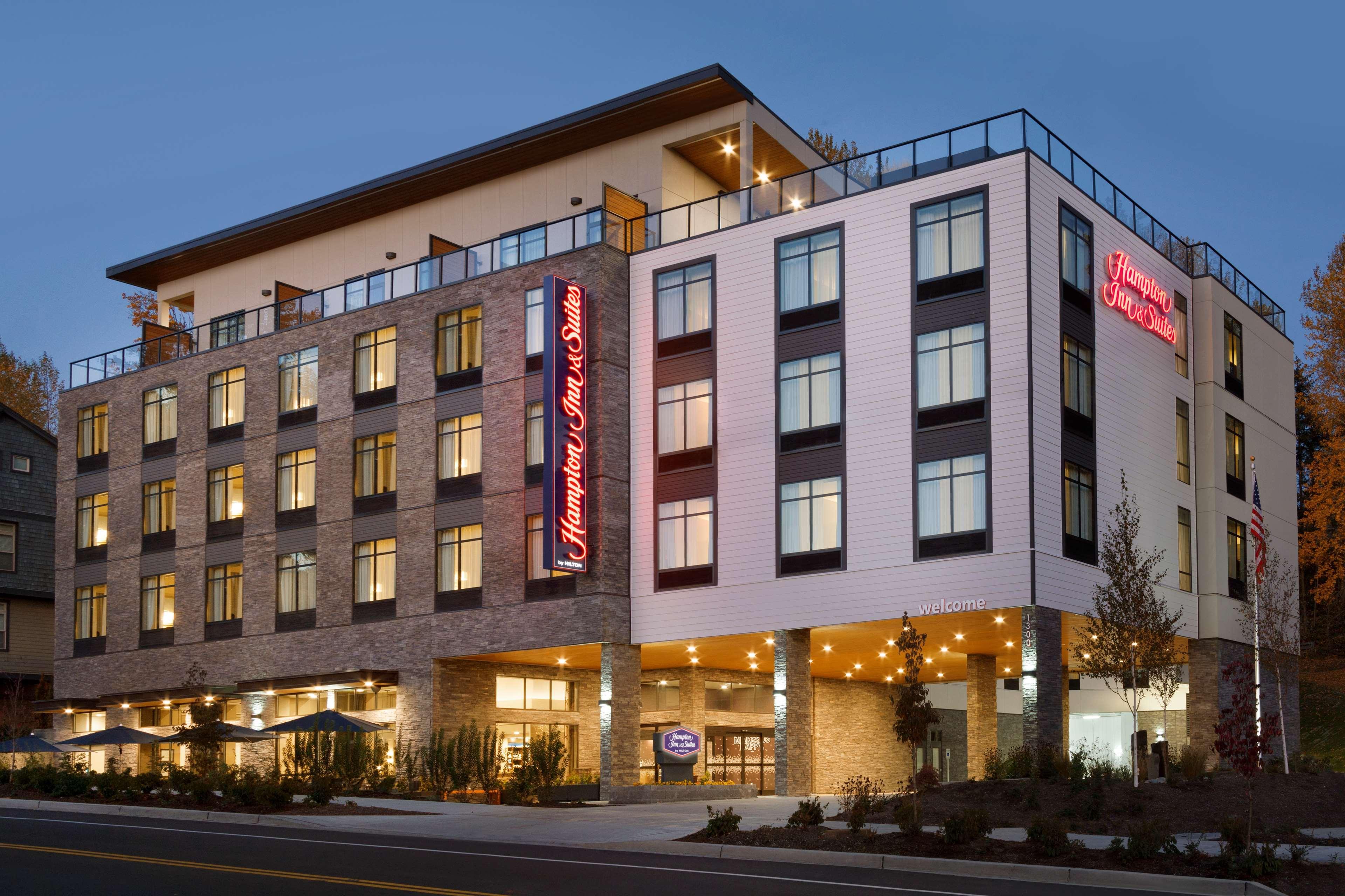 Hampton Inn & Suites Seattle/Renton, Wa Exterior photo