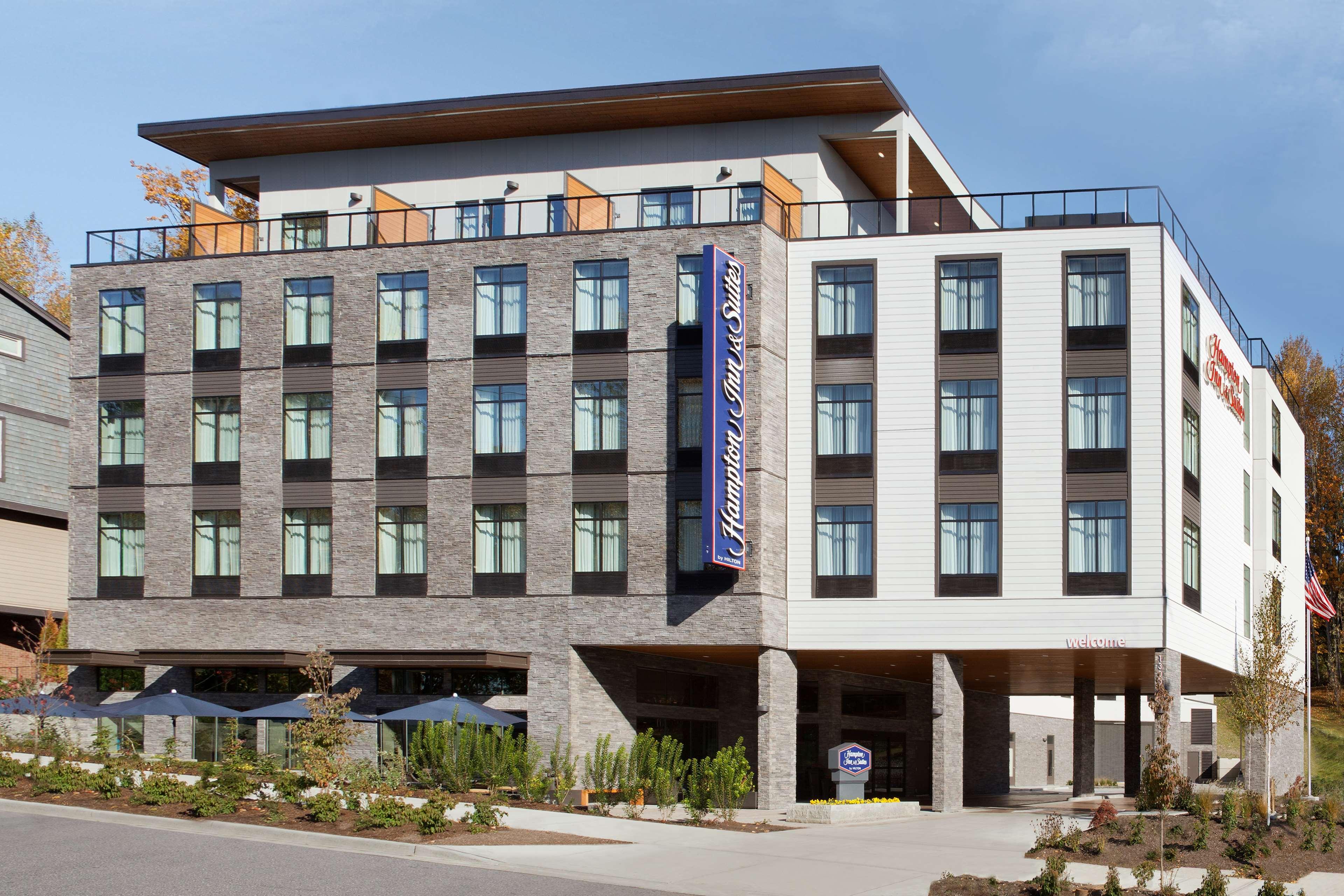 Hampton Inn & Suites Seattle/Renton, Wa Exterior photo